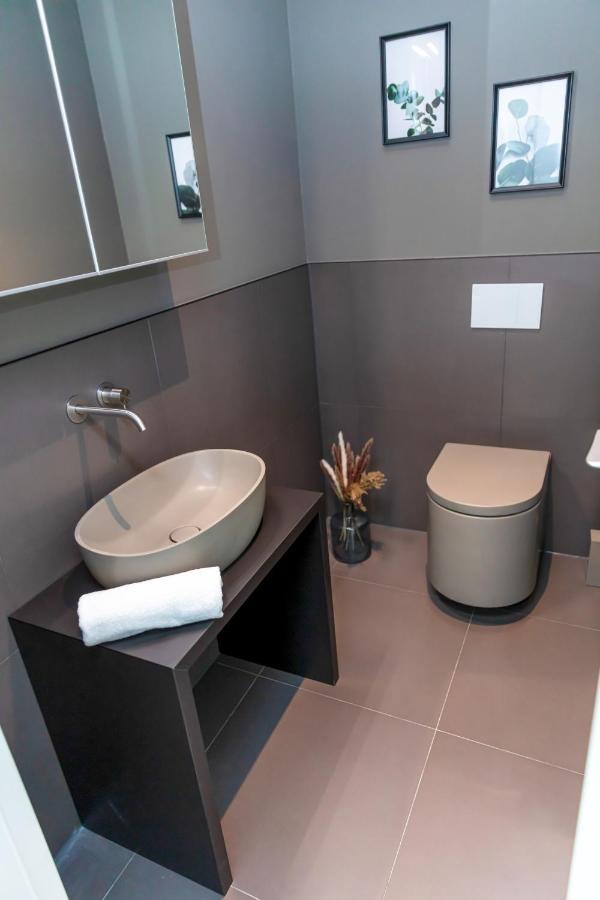 Cabana - Theview - Terrasse - Waterfront - Kostenloser Parkplatz - Wifi Olsztyn Bagian luar foto